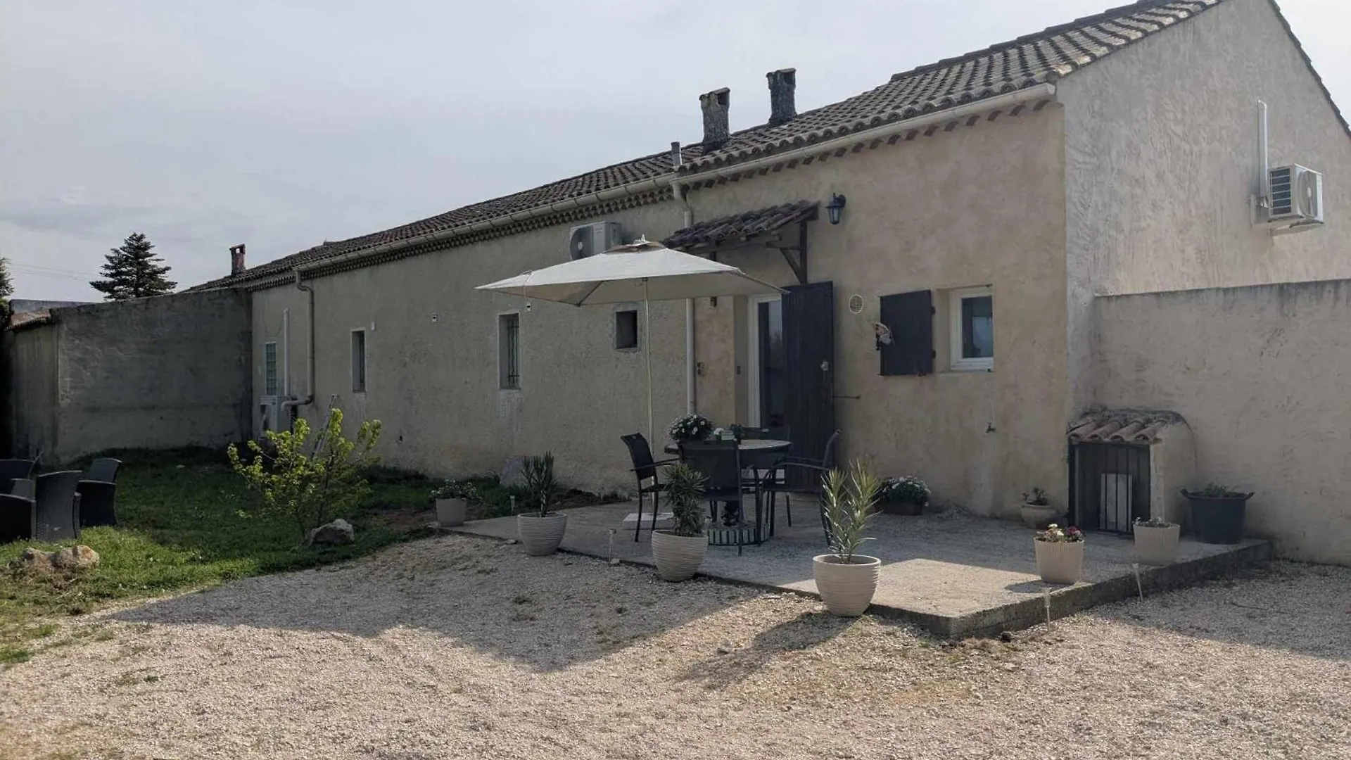 Gite The Butterfly - 1 Bedroom And Mezzanine Monteux 0*,  France